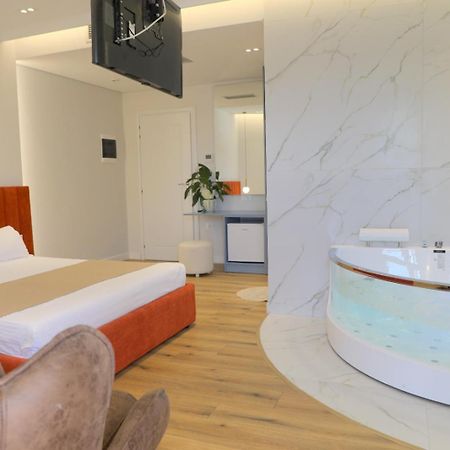 Hotel Strora Sarandë Eksteriør billede