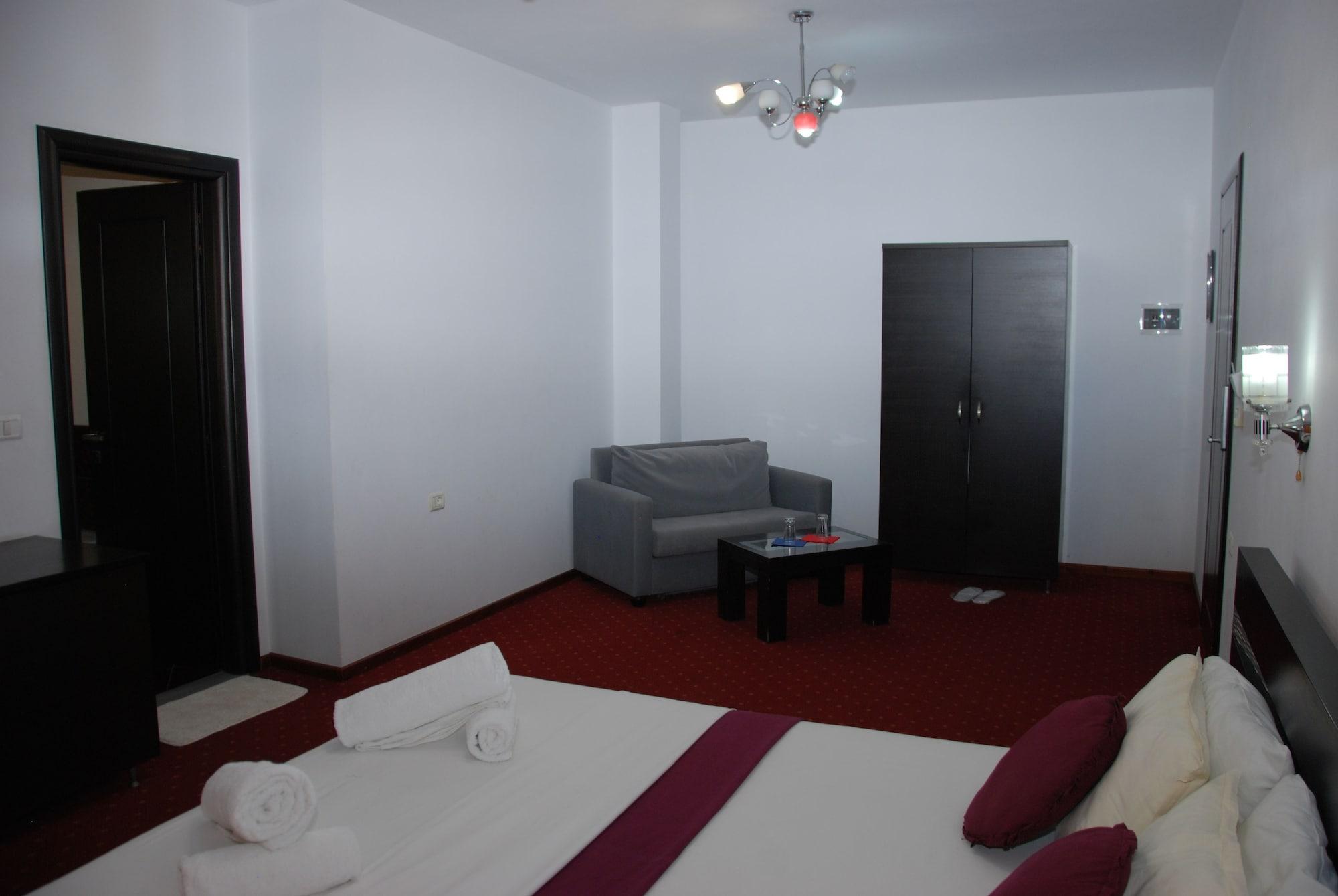 Hotel Strora Sarandë Eksteriør billede