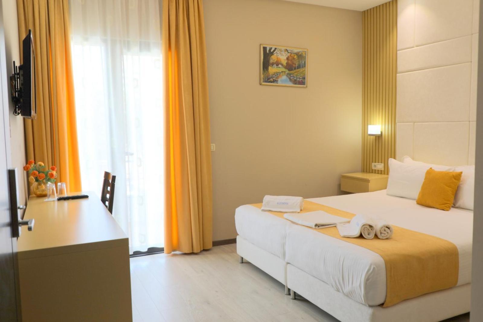 Hotel Strora Sarandë Eksteriør billede