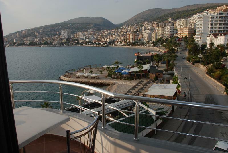 Hotel Strora Sarandë Eksteriør billede